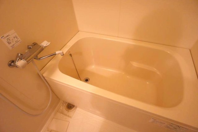 ア・ミュゼ新大阪の浴室