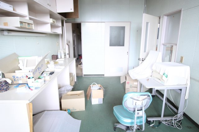 診療所　筑西市樋口のその他|診察室
※残置物は撤去処分致します！