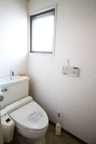 診療所　筑西市樋口のトイレ|2階