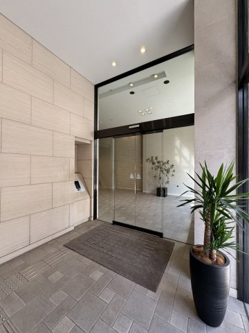 恵比寿パークハウスのエントランス