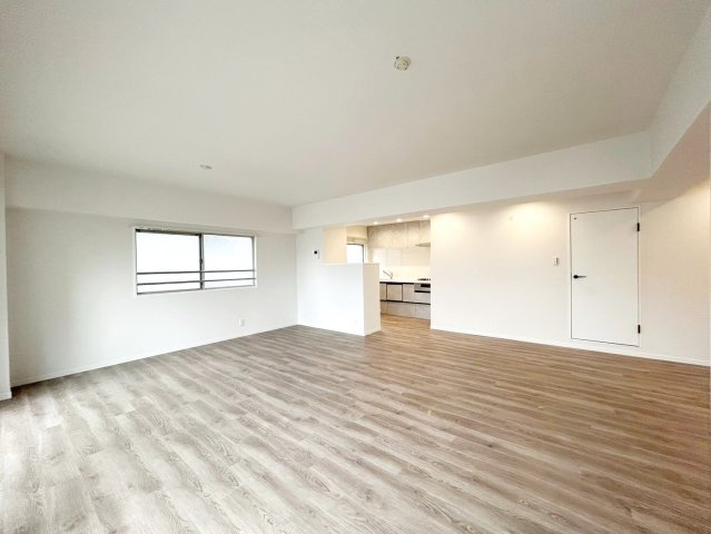 ジョイフル御影の居間・リビング