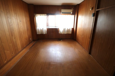 【洋室】 | 中央町2丁目・鉄筋コンクリート造4階建（3階＋屋上） | 3階・居住スペース