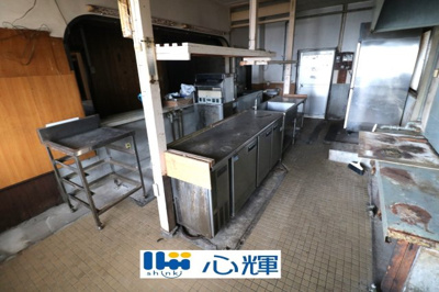 【キッチン】 | 中央町2丁目・鉄筋コンクリート造4階建（3階＋屋上） | 1階・旧.厨房スペース