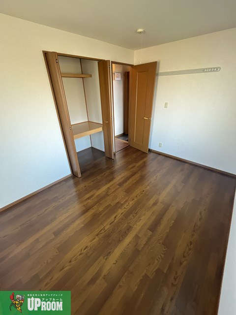 サン・フィールド Ｂの洋室