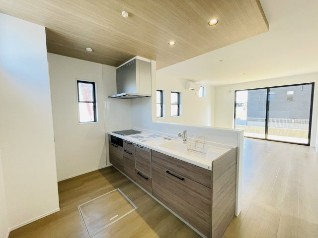 【キッチン】 | 熊谷市末広　新築戸建　フェリディアガーデン　8号棟