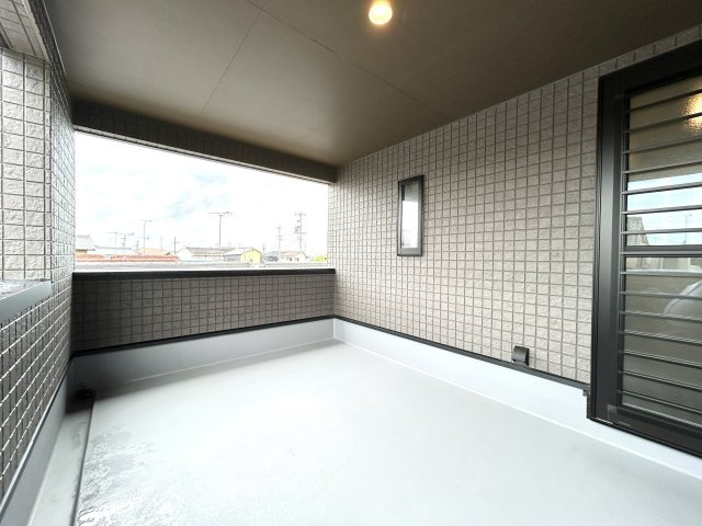 中古住宅　中2丁目のバルコニー|インナーバルコニー