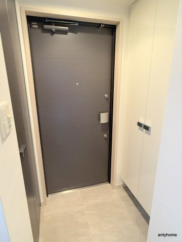 アーデン京町堀ウエスト　仲介手数料無料の玄関