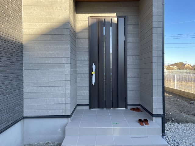 【玄関】 | 熊谷市末広　新築戸建　フェリディアガーデン　11号棟