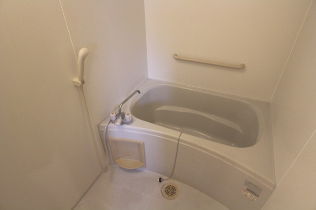 メゾンルミエール【キャッシュバック対象物件】の浴室