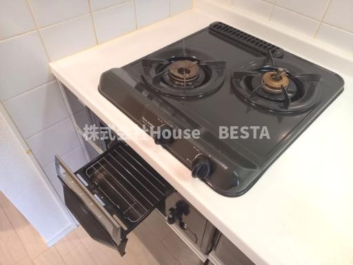 エスティ・ロアール神戸西のキッチン