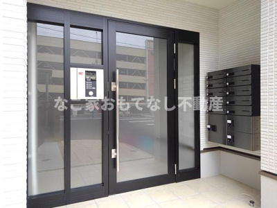 【エントランス】 | メゾン玉池