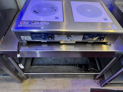 【内装】 | 東田坂上エアストリーム