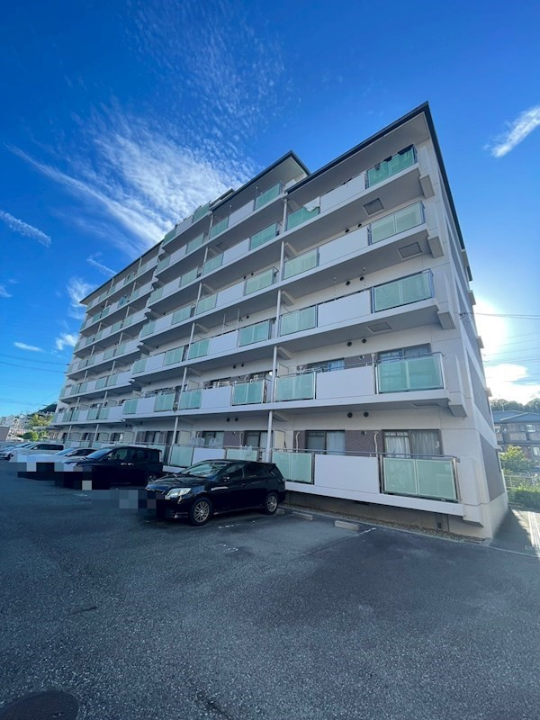 リジェール宝塚の外観