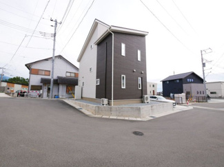【外観】 | 建物北西側より撮影