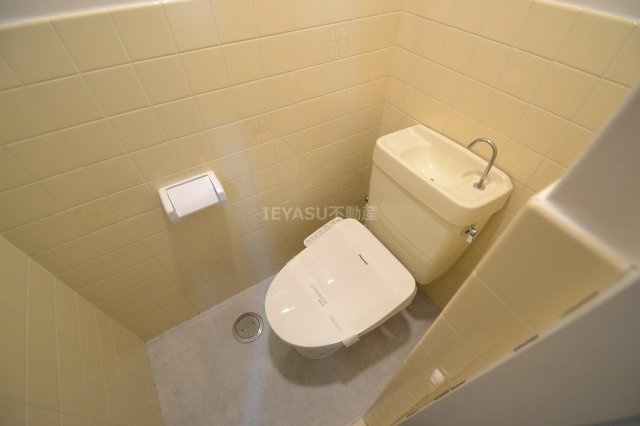 広島市西区己斐西町の賃貸マンションのトイレ