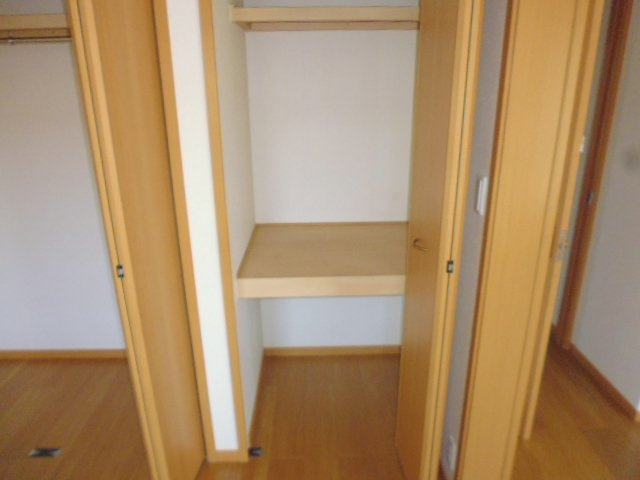 倉敷市東塚４丁目のアパートの収納