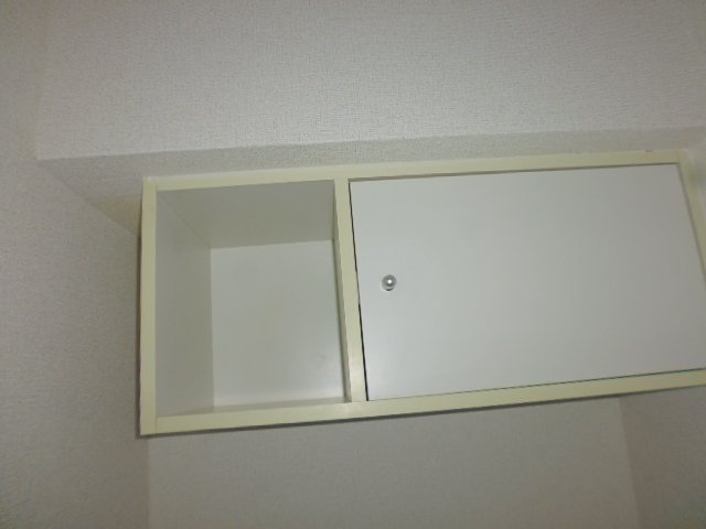 倉敷市東塚４丁目のアパートの収納