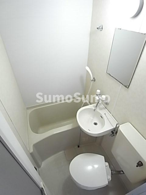 サンパレス21上ヶ原の浴室