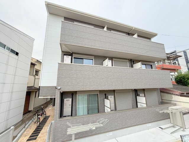 ラシャンス西中島南方の外観