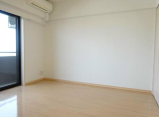 【寝室】 | グリフィン・武蔵新城弐番館 | ☆広々としたお部屋☆

