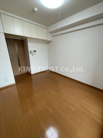 エステムコート大阪城北天満の杜の洋室|明るい洋室です