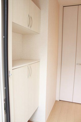 【玄関】 | ロジュマン・リーヴ | 別のお部屋の写真です