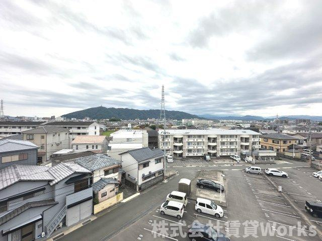 カラーズの展望