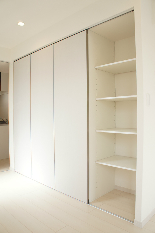 リブリ・ニスカルの収納