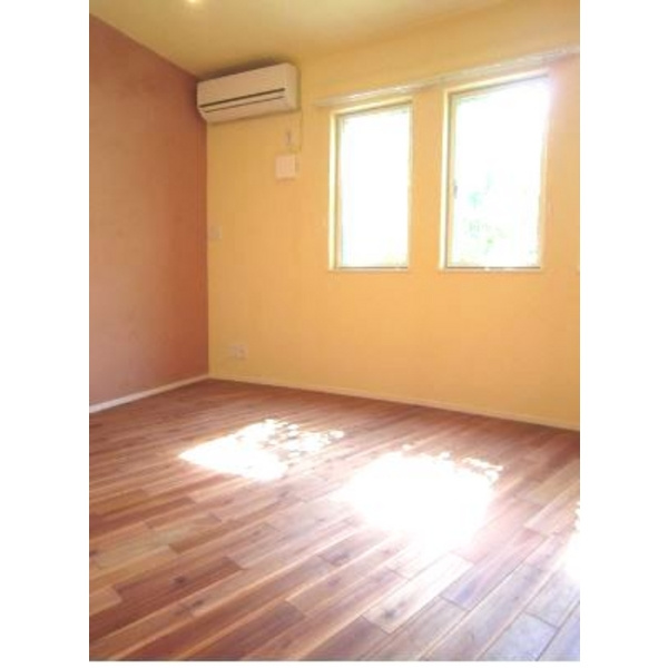 ＡＳＴＲＥＡ【ｱｽﾄﾚｱ】の居間・リビング