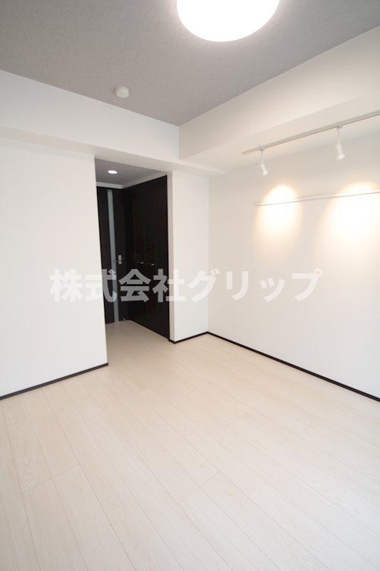 アークヒルズ横浜英町の洋室