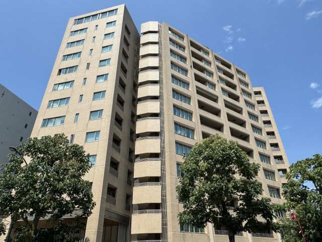 プラウド新宿御苑エンパイア