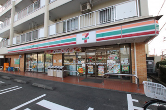 セブン－イレブン 藤沢石川３丁目店まで600m