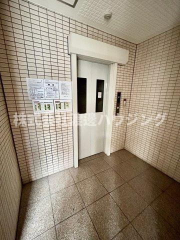 ロジス江坂のその他共用部分|エレベーター付き