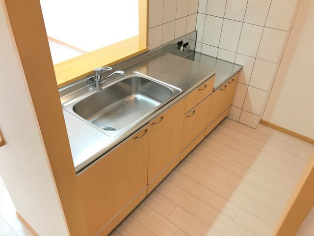 レジデンスヒルズカコⅢのキッチン