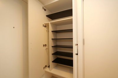 【収納】 | セレニテ東三国ミラク