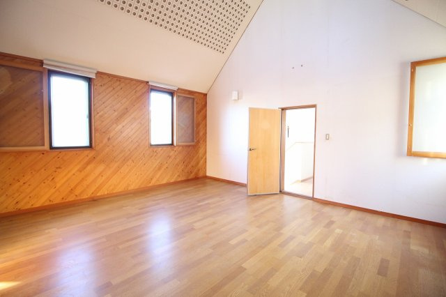 筑西市甲の洋室|東側住宅２Fの洋室部分になります！