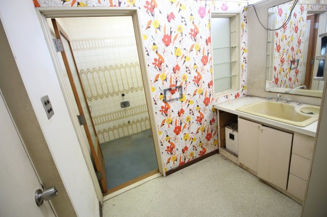 筑西市甲の独立洗面台|北側住宅２Fの洗面脱衣室になります！