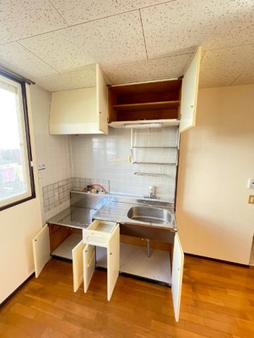 アビタシオン高見Ⅰのキッチン