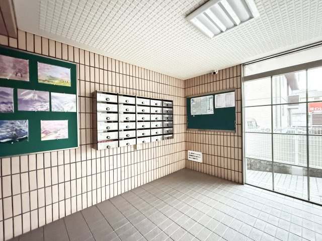 塩田町マンションのロビー