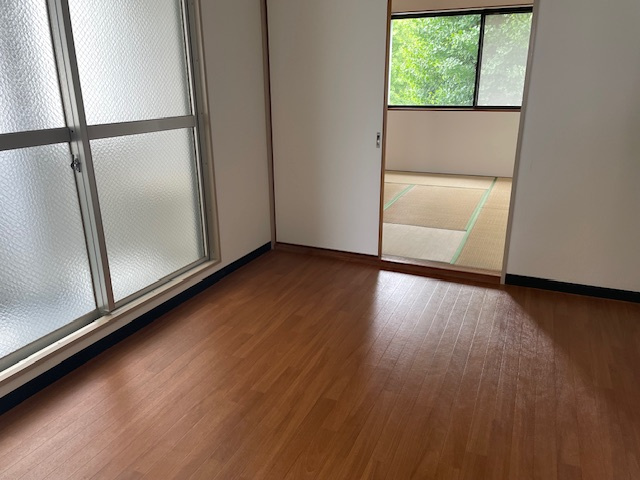 コーエイハイツの居間・リビング