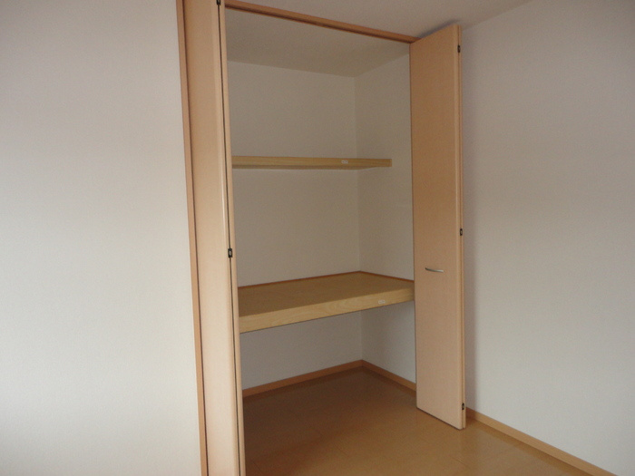 ジュパール Ⅰ棟の収納|大きなものも収納できそうです