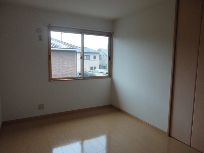 ジュパール Ⅰ棟の洋室|落ち着いた色調の洋室です