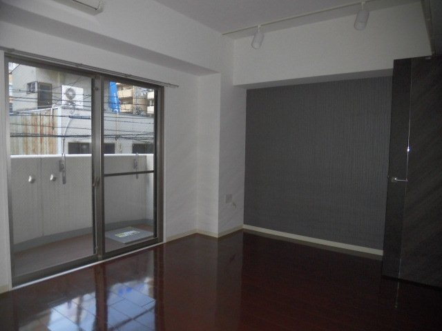 大阪市中央区南久宝寺町２丁目の賃貸マンションの内装