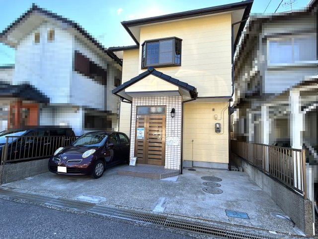 高知市長浜　中古一戸建の駐車場