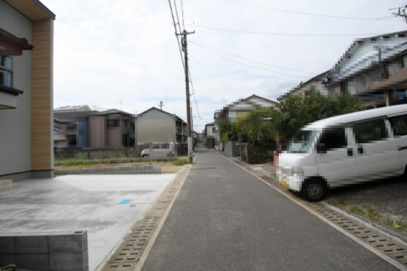 福井町　新築戸建　　3号地（東）【内覧可能】の前面道路含む現地写真