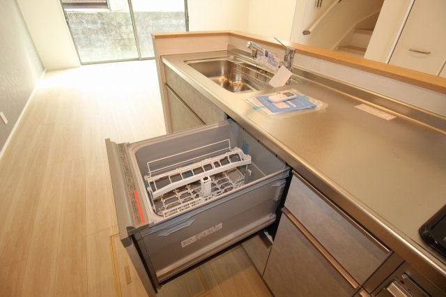 福井町　新築戸建　　3号地（東）【内覧可能】のキッチン|食器洗浄乾燥機