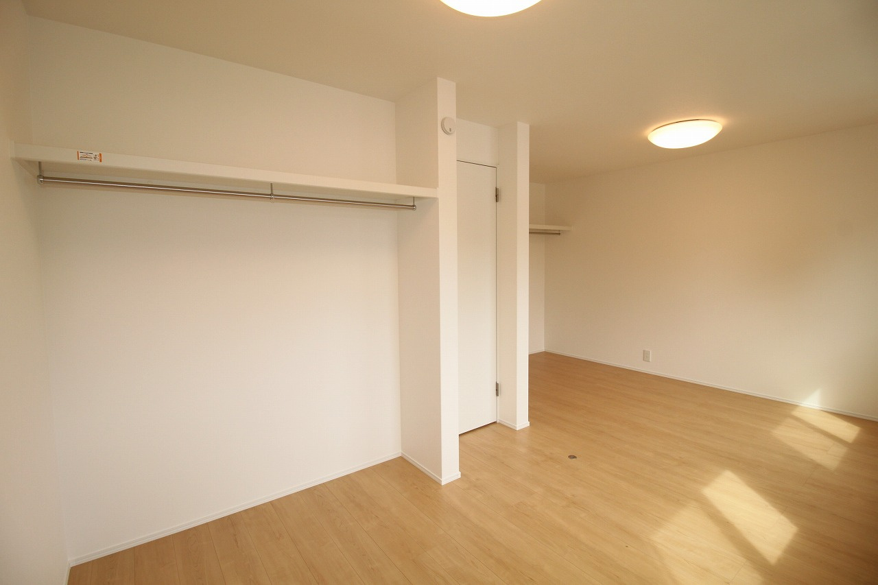 福井町　新築戸建　　3号地（東）【内覧可能】の収納|2Ｆ　南の部屋　4.5帖　5.0帖