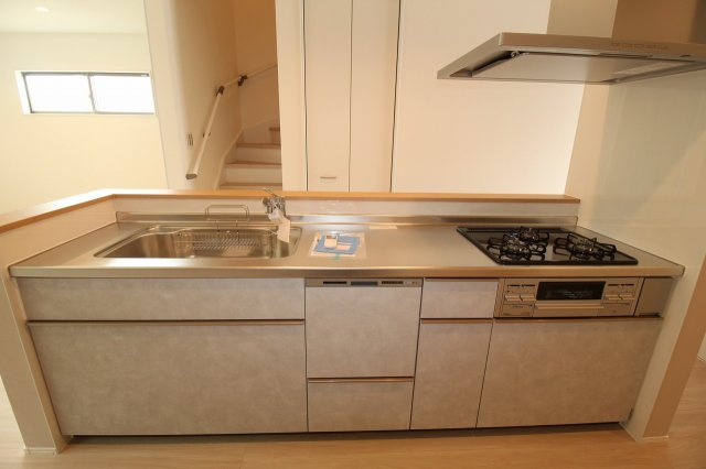 福井町　新築戸建　　3号地（東）【内覧可能】のキッチン