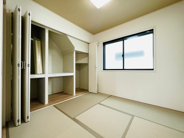 戸建　岐阜市六条江東２丁目2期　全3区画分譲の和室|一室あると便利な和室は、ご来客時はもちろん、お子様のお昼寝や遊び場、寝室としてもご利用いただけます
