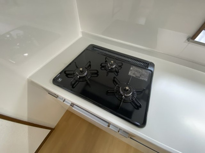 【キッチン】 | 熊谷市別府2丁目　中古住宅   | 現地(2024年11月撮影)